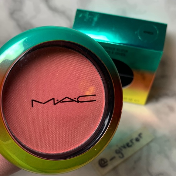 HIPNESS Wash & Dry MAC Powder Blush - Picture 7 of 16
